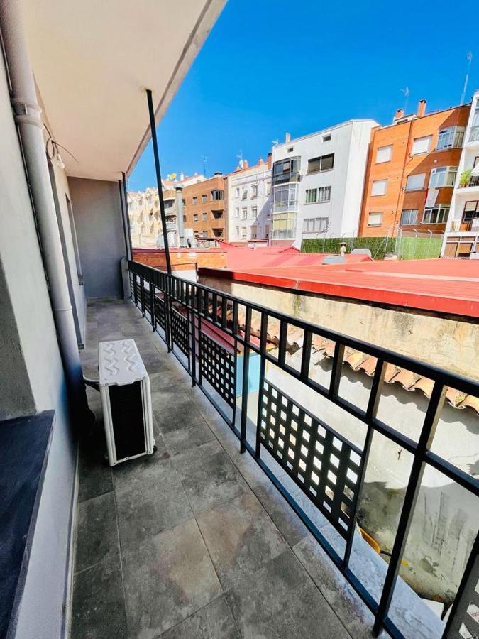 La Casa Del Rock Daire Aranda de Duero Dış mekan fotoğraf