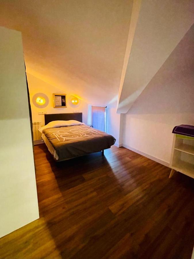 La Casa Del Rock Daire Aranda de Duero Dış mekan fotoğraf